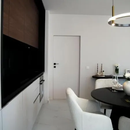 Apartman Luxury 1bdr In Ideal Center Szófia